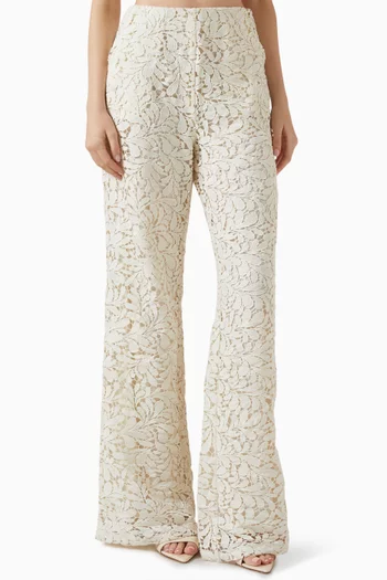 بنطال جريتا دانتيل