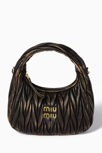 حقيبة هوبو واندر جلد نابا مبطن