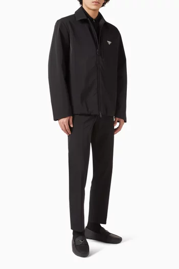 قميص بأزرار