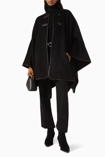 Buckle Cape in Wool