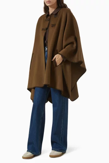 Buckle Cape in Wool