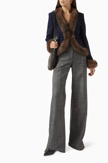 جاكيت بحواف من الفرو صوف وكريب