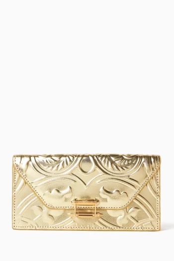 حقيبة بوشيت بتصميم محفور جلد