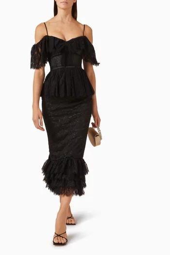 تنورة بحافة كشكش دانتيل