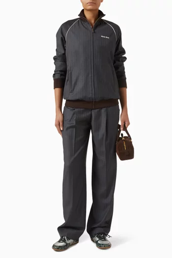 بنطال مخطط صوف