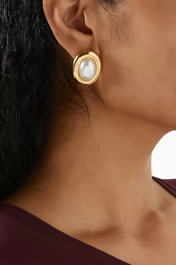 Treasure Pearl Earrings in Gold-Plated Brass