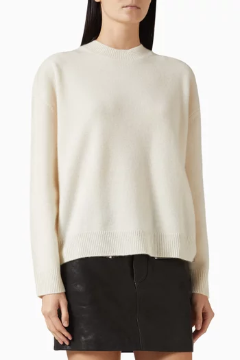 سترة لي منسوجة بفتحة رقبة مستديرة