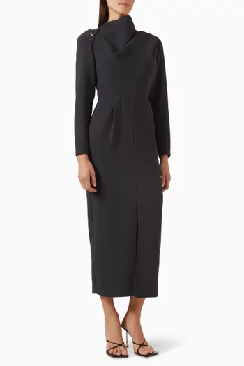 فستان متوسط الطول بفتحة وأزرار