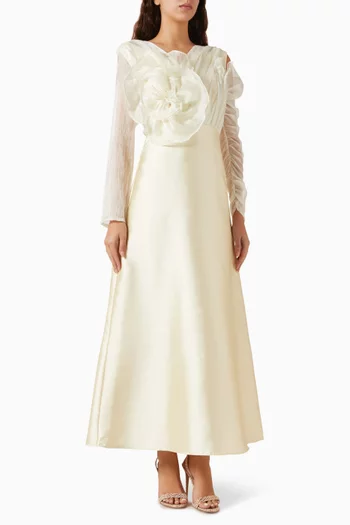 فستان مزين بزهور بارزة ستان