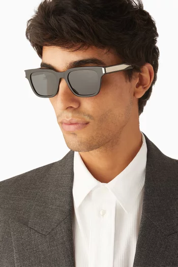 نظارة شمسية إس إل 790 بإطار مربع أسيتات