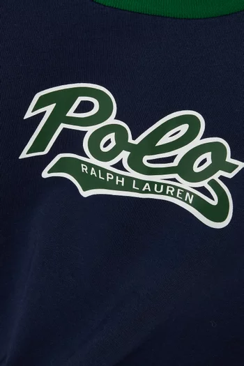 تي شيرت بشعار الماركة قطن