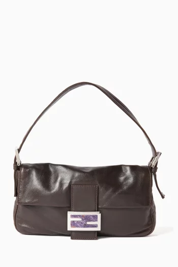 2000s Baguette Bag in Leather