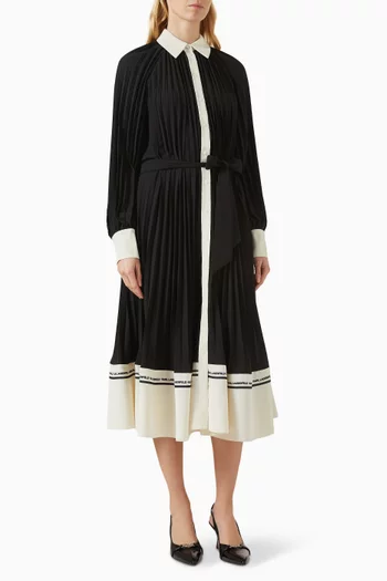 فستان متوسط الطول بنمط قميص بطيّات