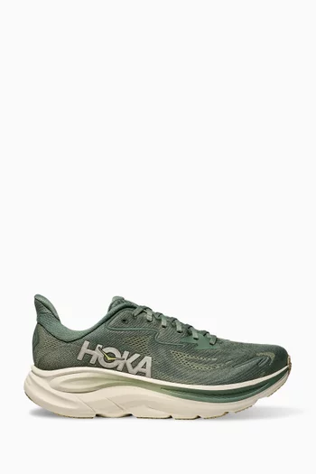 Clifton 10 Sneakers in Knit