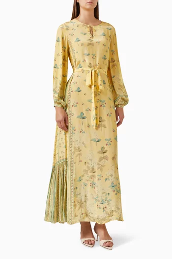 قفطان مزين بنقشة وحزام