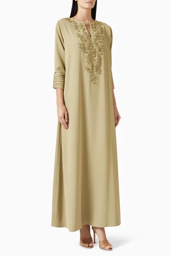 قفطان مطرز بالخرز