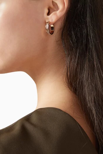 أقراط دائرية ميلر صغيرة مزينة بحلي