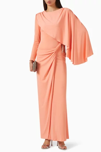 فستان طويل بكاب غير متماثل