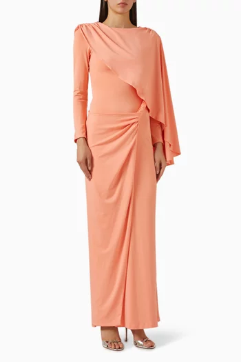 فستان طويل بكاب غير متماثل