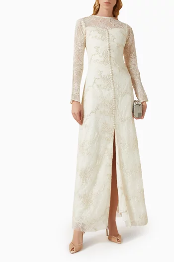 فستان مزين بتطريزات دانتيل