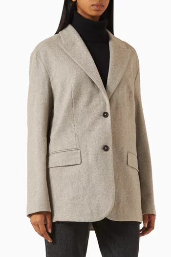 جاكيت بقصة فضفاضة صوف