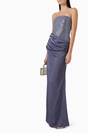 فستان سهرة ديفن مزين بتطريزات ستان