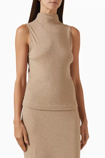 Sleeveless Halter Top in Cashmere