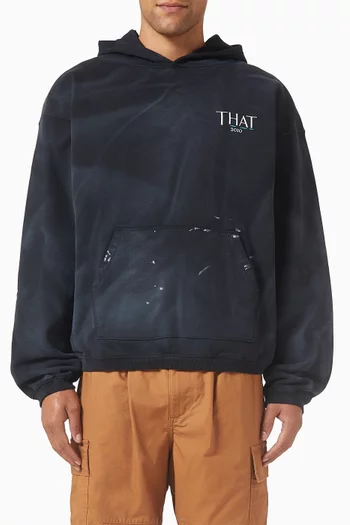 كنزة بغطاء رأس بطبعة THAT 2010 ولون باهت قطن تيري