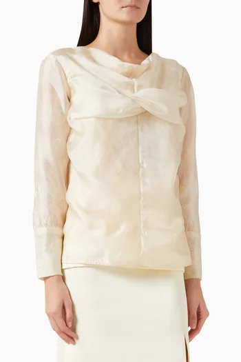 بلوزة سيلين بعقدة ملفوفة