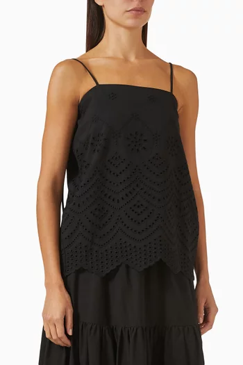 تونيك بتطريزات إنجليزية