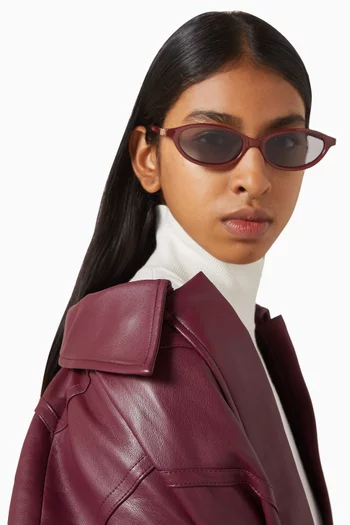 Duskfall Oval Sunglasses in Polymer