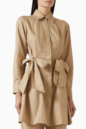 قميص بعقد ملفوفة عند الخصر كتان