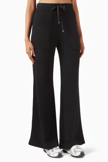 بنطال رياضي بلاش