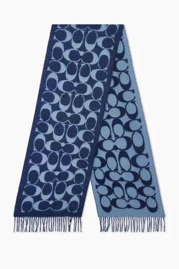 وشاح بنقشة شعار حرف C صوف تويل