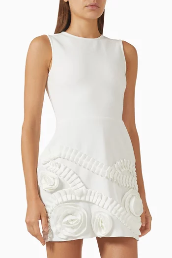 فستان سونيا قصير بتطريزات مستوحاة من زهور التوليب