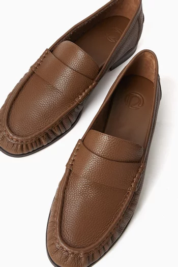 Loafers in Leather