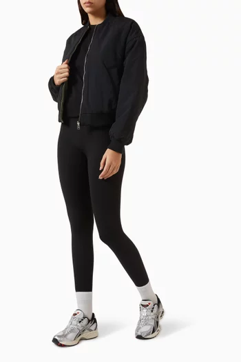 جاكيت بومبر بوجهين وقصة فضفاضة