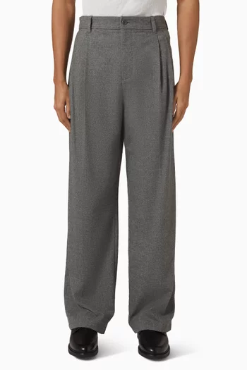 بنطال فالكون واسع الساقين بطيّات صوف