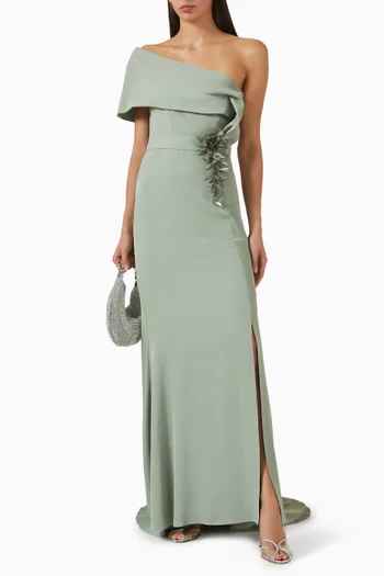 فستان سهرة مطرز بزهور بارزة