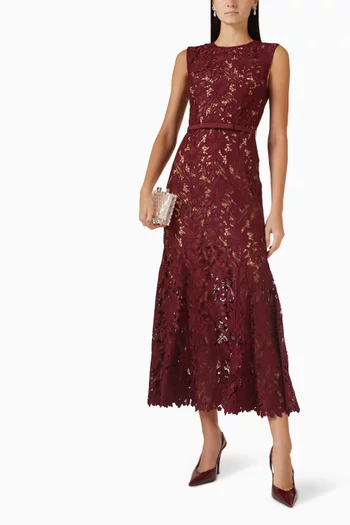 فستان متوسط الطول دانتيل جوبير