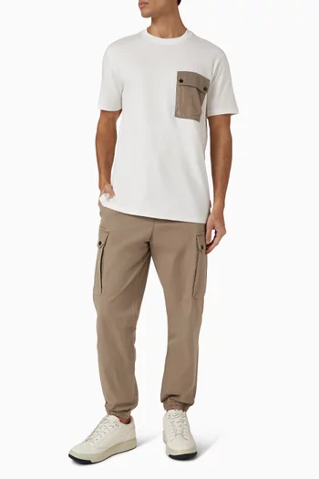 تي شيرت بجيب قطن