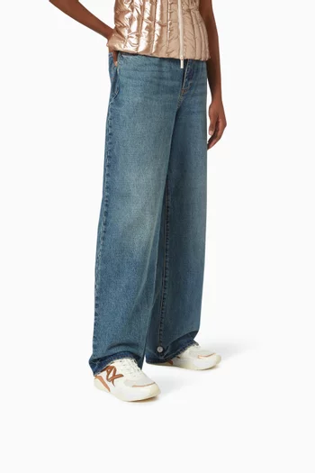 سنيكرز شير بشعار AX قماش شبكي