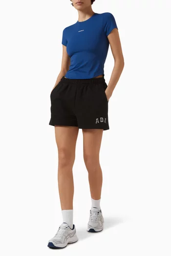 Ultimate Curved Hem Top in Stretch Nylon