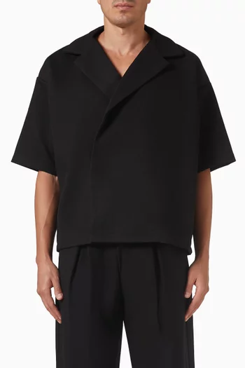 قميص أبيل بقصة مربعة وصفي أزرار