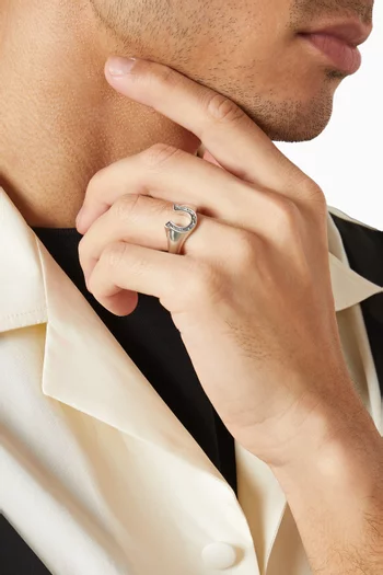 خاتم بحلية حدوة حصان فضة إسترلينية