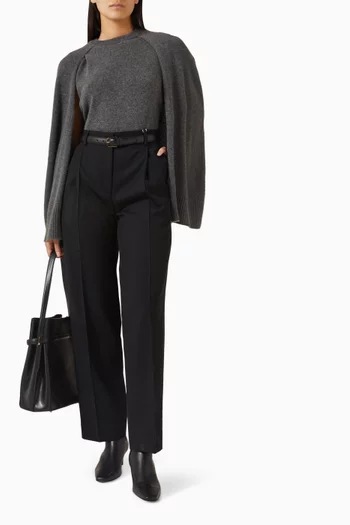 بلوزة بنمط كاب وفتحة رقبة مستديرة نسيج كشمير