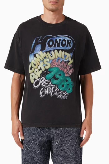 تي شيرت بطبعة Comm Arts Creative قطن