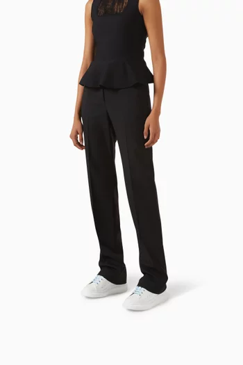 سنيكرز جلد بنعل سميك