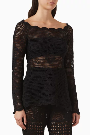 بلوزة بو مبطّنة