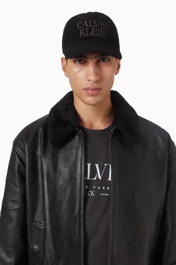 كاب بشعار الماركة قماش قطني مخملي مضلع